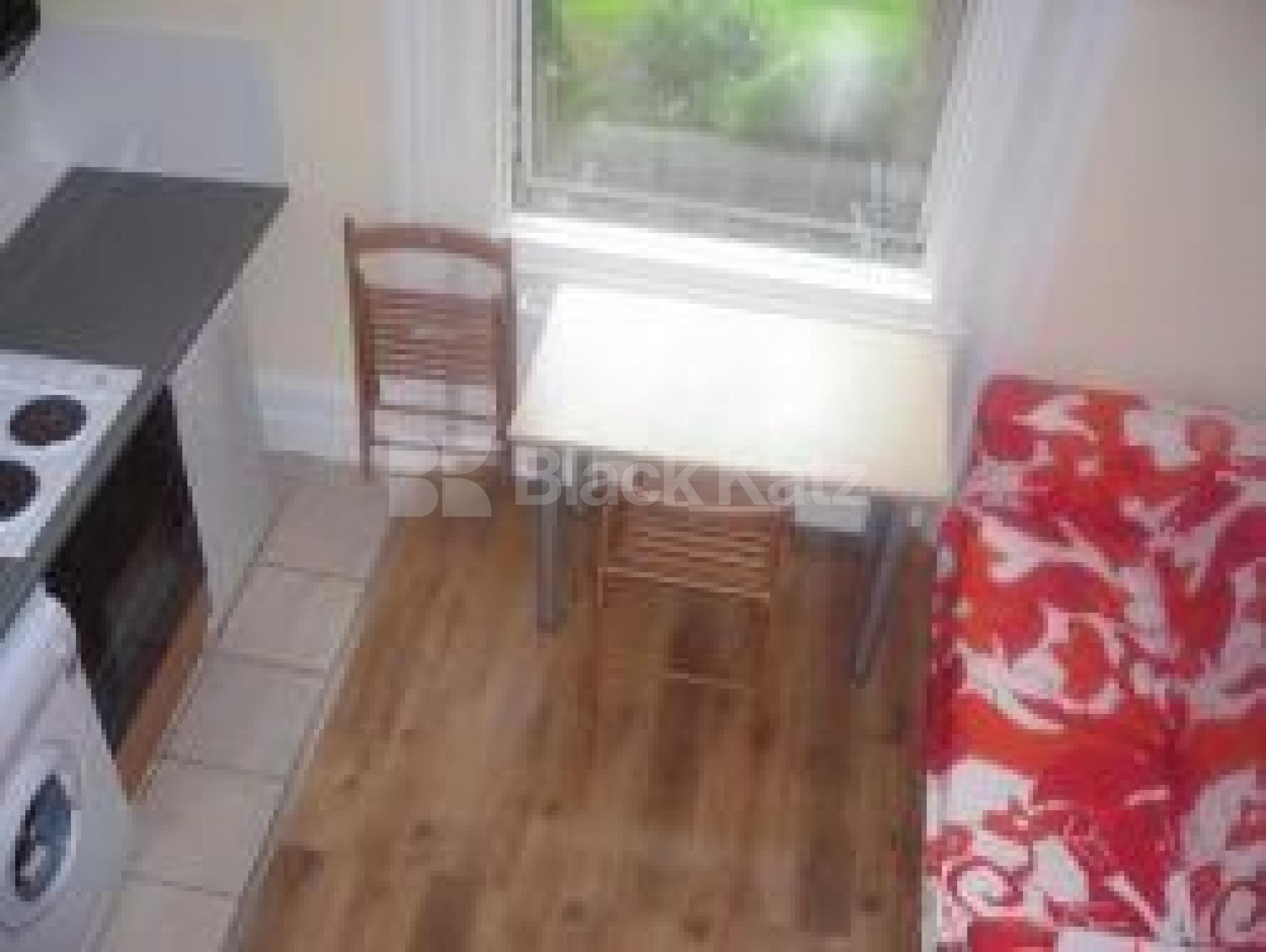 			Studio Apartment, 1 bath, 1 reception Studio			 Ladbroke Grove, LADBROKE GROVE W10 W10